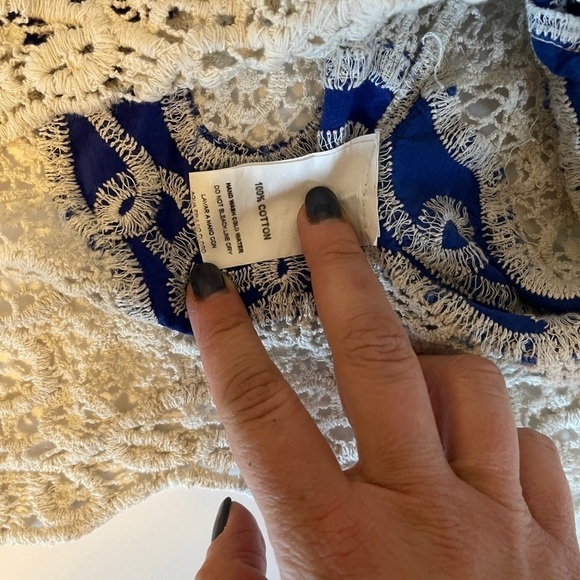 Contrast crochet panel tunic - Picture 6 of 7